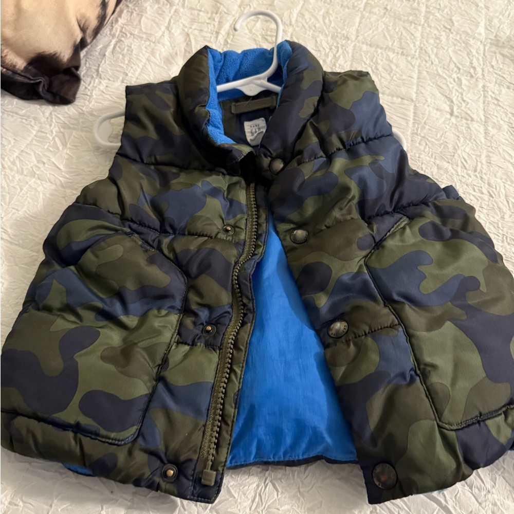 GAP Green and Blue Quilted Vest